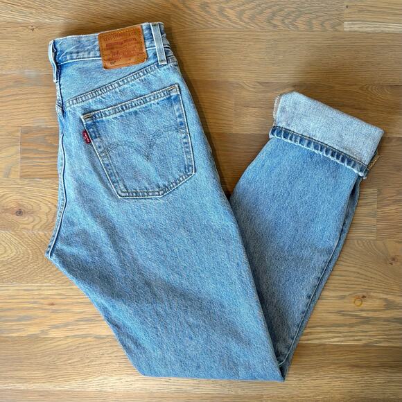 Levi's 501 Premium Straight Leg Jeans High Waisted No Stretch Womens Size 27x32 - Picture 1 of 10